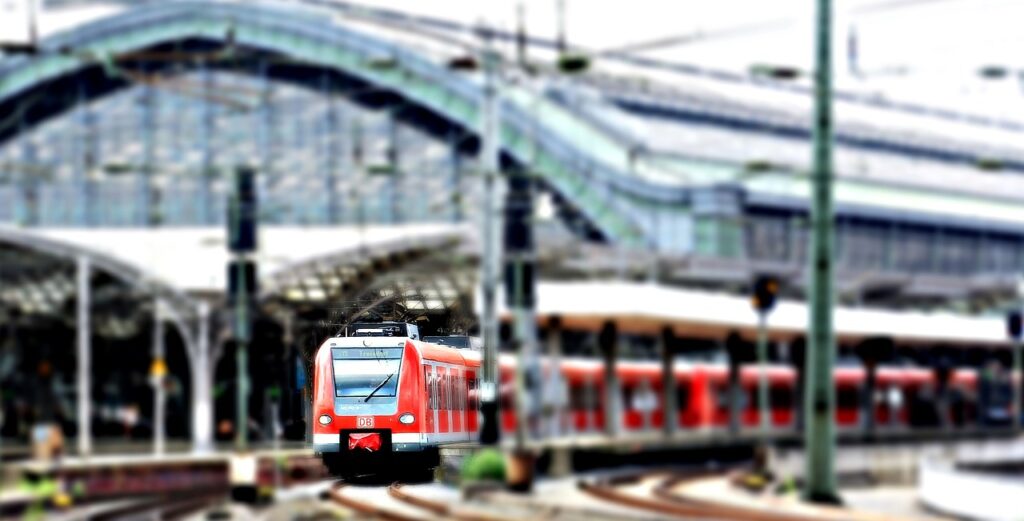 circle-line-stazione-tibaldi