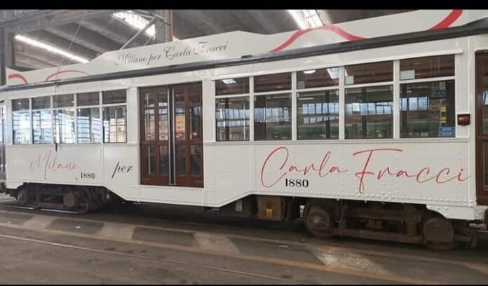 tram-bianco-carla-fracci